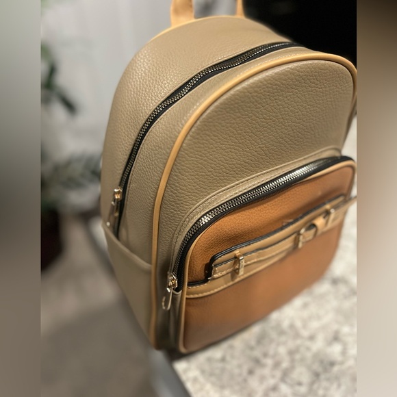 NWOT Peanut Butter Chocolate interior  Backpack - Picture 3 of 8